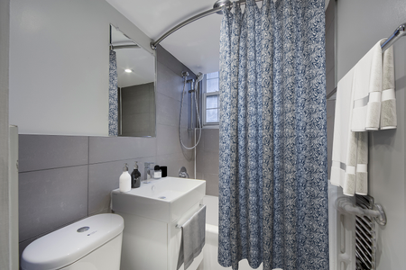 338-342 Donlands Ave - Photo 5