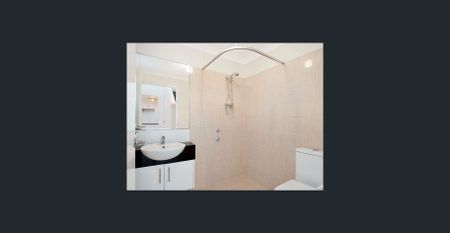 Modern Townhouse in Prime Location - Photo 4