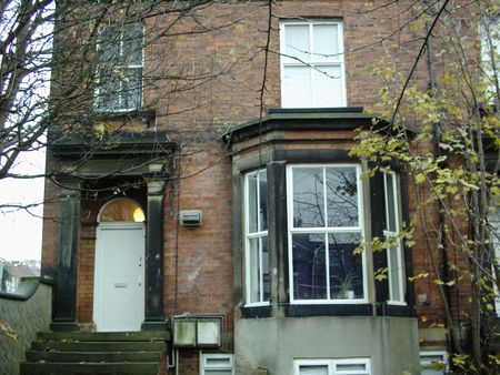 Flat 5, 15 Richmond Road, HyDE pARK, Leeds, LS6 1BX - Photo 3