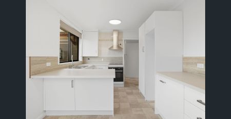 Beautifully Updated 3-Bedroom Home Minutes from Launceston CBD - Photo 5