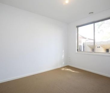 Stunning Unit in Unbeatable Location! - Photo 6