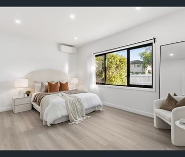 STUNNING BRAND NEW RENOVATION ! SPACIOUS COASTAL FAMILY HOME IN PRI... - Photo 5