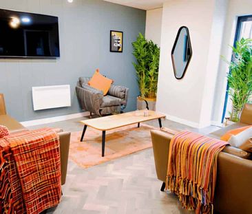 Large Premier Studio - Photo 5