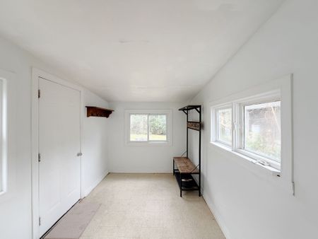 For Lease - 2081 Metro Road, Georgina, Ontario - Photo 3