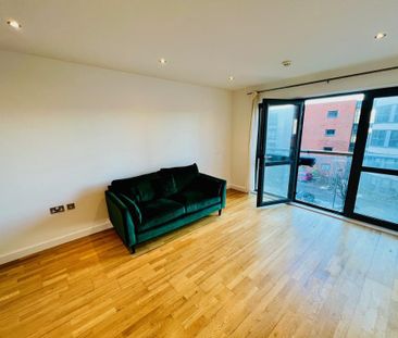 2 bedroom apartment to rent - Photo 2