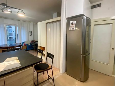 ELEGANTE APPARTAMENTO PER 5 STUDENTI FORTUNATI - Photo 4