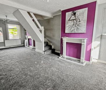 3 bedroom terraced house to rent - Photo 2