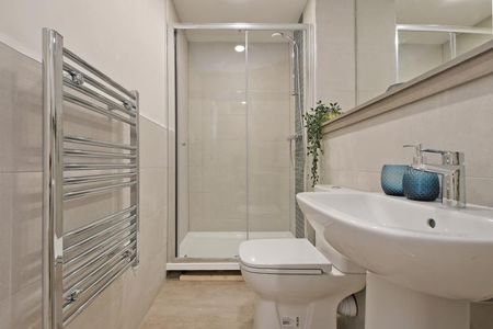 Student Apartment 0 bedroom, Ecclesall Road, Sheffield - Photo 5