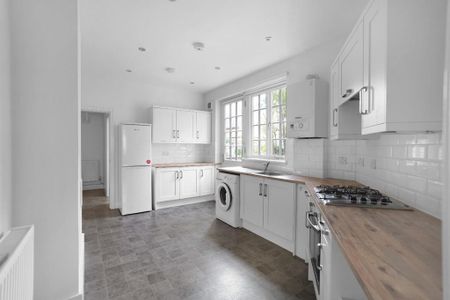 2 bedroom maisonette to rent - Photo 5