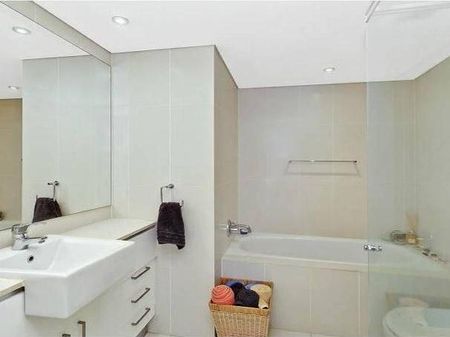 15/4-10 The Avenue, Collaroy NSW 2097 - Apartment For Rent | Domain - Photo 4