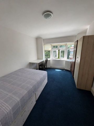 Room in a Shared House, Hendale Avenue, NW4 - Photo 3