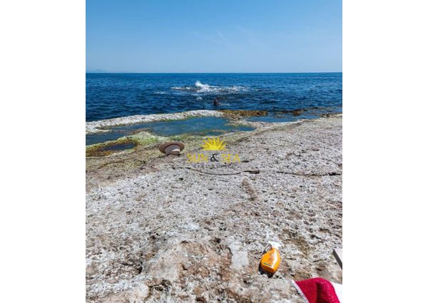 TWO-BEDROOM APARTMENT – TORREVIEJA