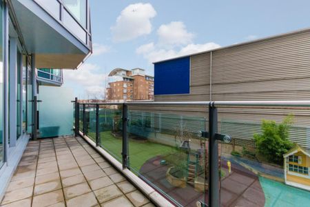 1 bedroom flat to rent - Photo 5