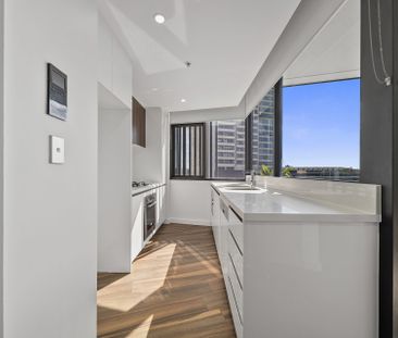 Resort-Style Living in the Heart of Parramatta - Photo 2