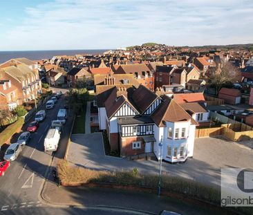 St Nicholas Place, Sheringham - Photo 2