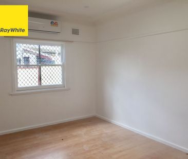 Spacious 4-Bedroom Home in a Convenient Location! - Photo 3