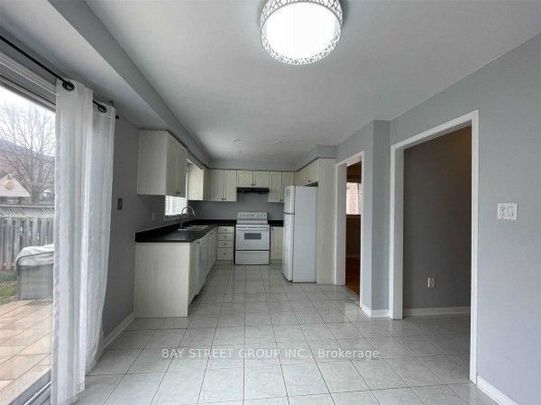 For Lease - 632 Fothergill Boulevard, Burlington, Ontario - Photo 1