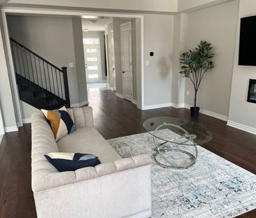 For Lease - 1568 Scarlett Trail Unit# Room, Pickering, Ontario - Photo 1