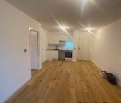 T2 AVEC LOGGIA + PARKING - Photo 1