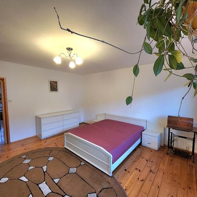 3 pokoje z balkonem i możliwością parkowania auta - Photo 1