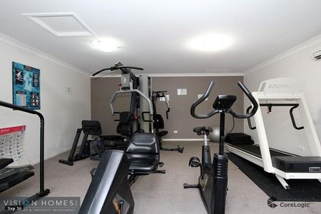 3 Bedroom Townhouse in Westminster Place - Photo 4