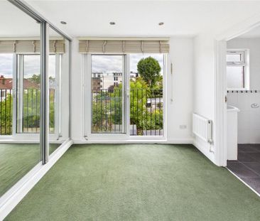 4 bedroom semi-detached house to rent - Photo 3