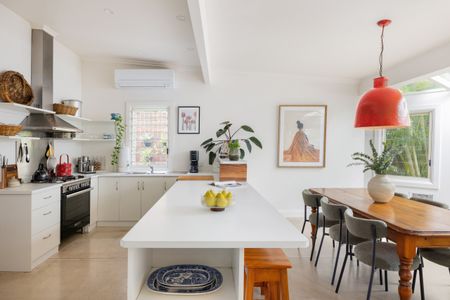 19 Yelverton Street, Sydenham NSW 2044 - House For Rent | Domain - Photo 2