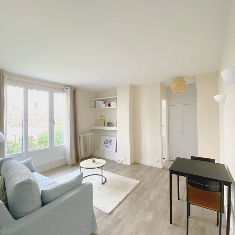 Location Appartement LEVALLOIS PERRET - - Photo 1