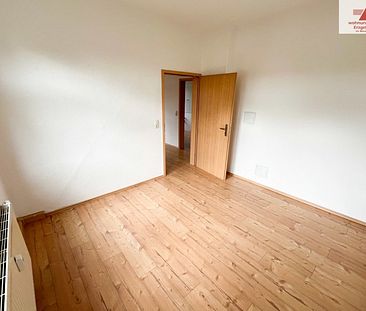 Gemütliche 3-Raum-Dachgeschosswohnung in Sehmatal-Cranzahl! - Photo 1