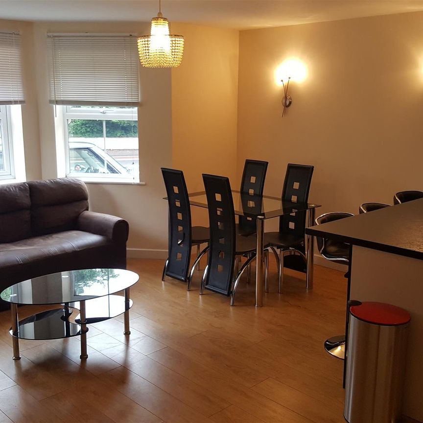 55 Christchurch Road, Bournemouth - Photo 1