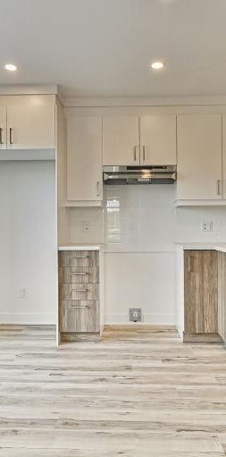 4 1/2 À LOUER- SAINT-LIN-LAURENTIDES - APPARTEMENT À LOUER - Photo 1