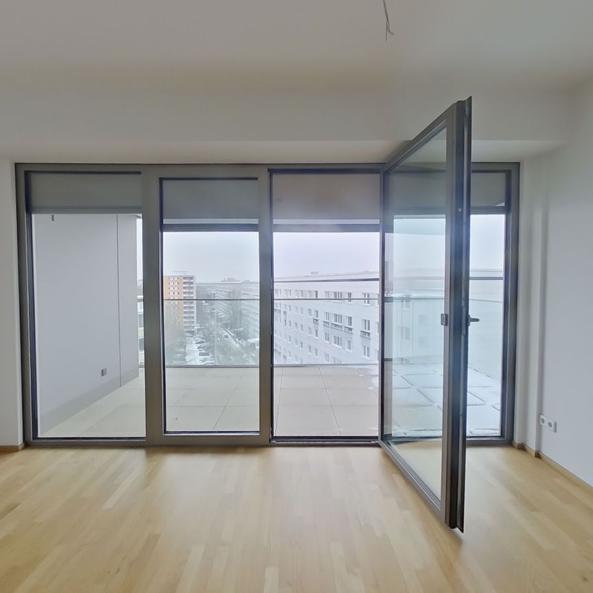 Über den Dächern der Stadt! Freie Wohnung im Berlin Mitte! - Foto 1