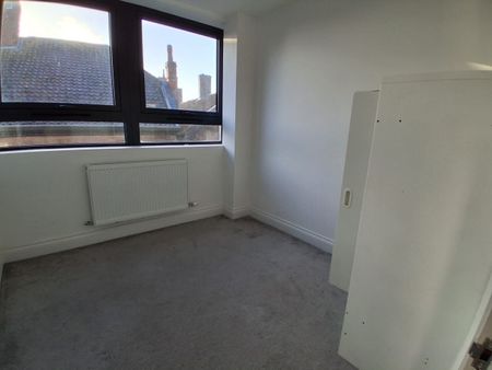 ST NICHOLAS STREET, Kings Lynn - Photo 2