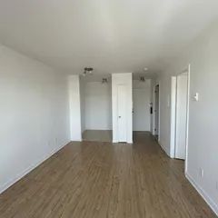 1 room apartment of 45m² in Quebec - Photo 2
