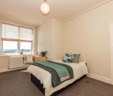 16 Manor Terrace, Headingley, Leeds, LS6 1BU - Photo 3