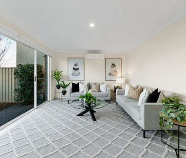 Modern Three-Bedroom Home in Prime Edenbrook Estate Location - Photo 5