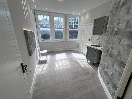 Studio Flat, Fortis Green Road, N10 - Photo 3