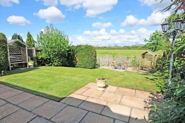 Berrybrook Meadow, Exminster, Exeter, EX6 - Photo 1