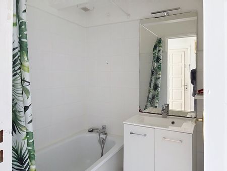 Location Appartement 3 pièces 70m² DEVILLE LES ROUEN 76250 - Photo 5