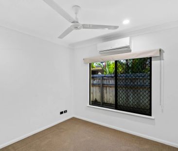 Beautiful family home with solar, batteries + powered shed - Photo 4