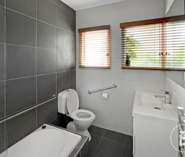 NEAT AND UPDATED THREE BEDROOM HOME ON CORNER BLOCK IN A GREAT LOCA... - Photo 6