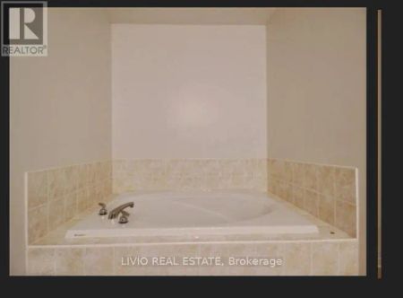 55 PEACHLEAF CRESCENT - Photo 5