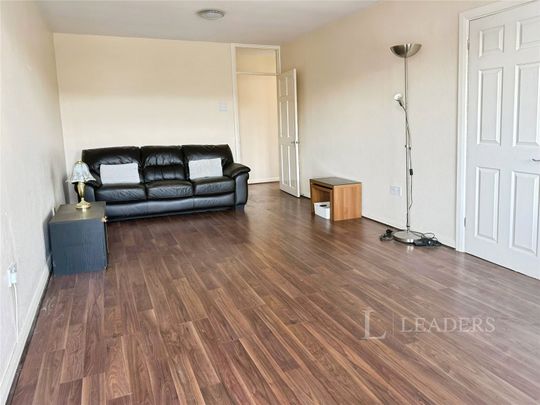 2 bedroom apartment to rent Lowther Road, Dunstable, Bedfordshire, LU6 - Photo 1