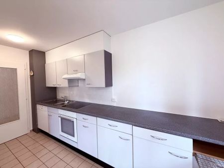 Appartement de 4.5 pièces avec poste de conciergerie à plein temps - Photo 3