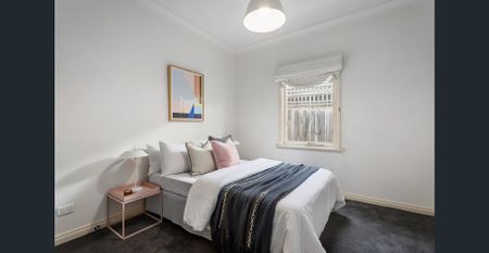 HIDDEN GEM IN GREAT LOCATION - Photo 2