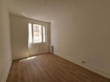 : Appartement 51.52 m² à SAINT-ETIENNE - Photo 4