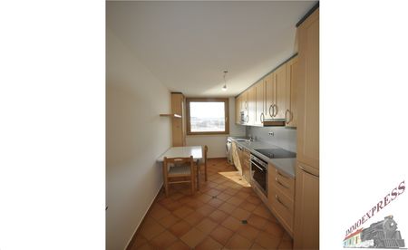 Willkommen über den Dächern der Stadt! Neu sanierte Dachterrassenwohnung mit Panoramablick in bester Lage nähe EKZ ALEX! - Foto 2
