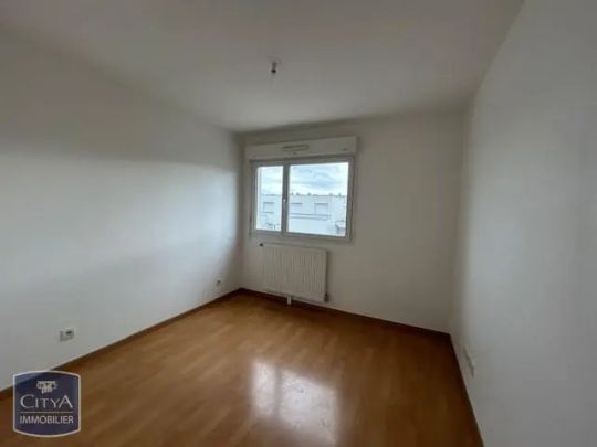Appartement à louer 5 pièces 97.69m² - Photo 1