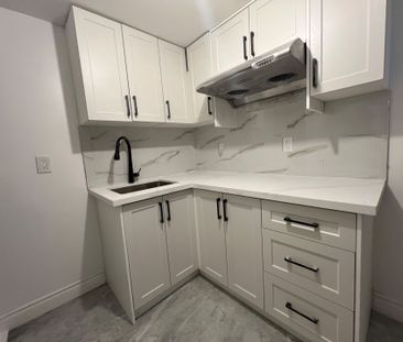 For Lease - 28 Chicago Lane, Markham, Ontario - Photo 5