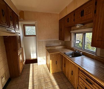 1219 40e Avenue, Laval (Fabreville), QC H7R - Photo 2